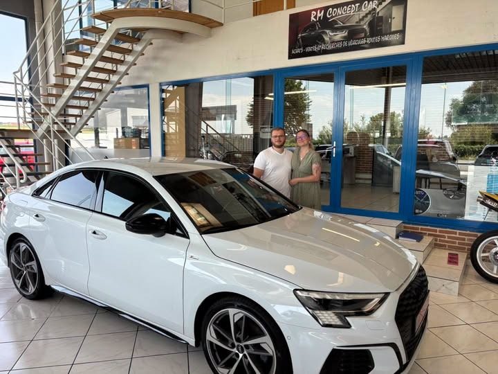 Client RM Concept Car et son véhicule